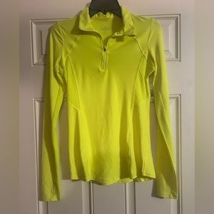 City Streets Long Sleeve / Activewear new